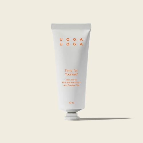 Prirodni piling za lice s bijelom glinom i celulozom